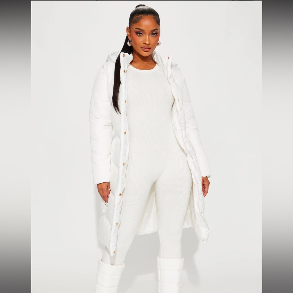 Fashion Nova White Long Puffer Coat